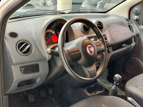 Imagem 5 de 8 de Fiat Fiorino 1.4 Mpi Furgão Hard Working 8v Flex 2p Manual