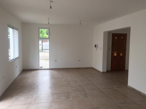 Imagen 7 de 12 de Duplex Venta En Villa Allende Golf