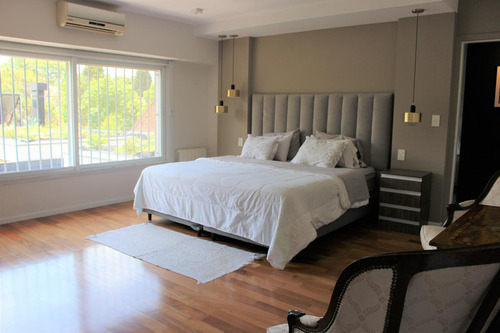 Casa En Venta Martinez Libertador Al Rio Calle Muñiz 1300