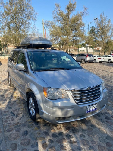 Chrysler Town & Country 2008