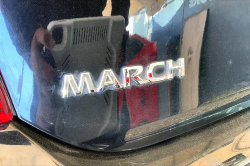 Nissan March 2020