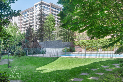 Depto En Venta Las Condes 2 Dorm, 2 Baños. Excelente Estado