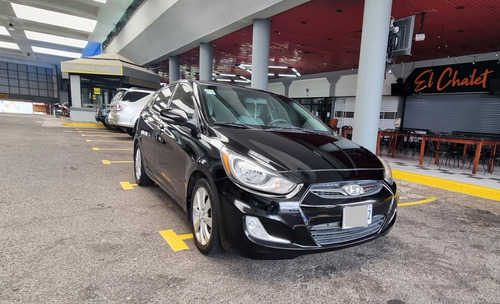Imagen 5 de 6 de Hyundai Accent, Modelo 2013