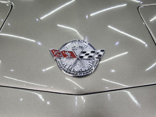 Imagen 10 de 17 de Chevrolet Corvette 25aniversario