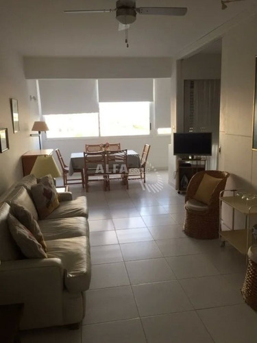 Imagen 3 de 10 de Apartamento En Venta, Mansa, Frente Al Mar, Punta Del Este