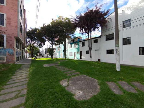 Imagen 26 de 28 de Venta De Casa Rentable 3 Casas En Una En Villa Alsacia Bogota
