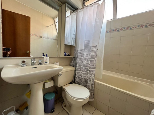 Departamento En Arriendo De 1 Dorm. En Las Condes