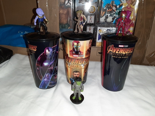 3 Vasos Avengers Infinity Wars Con Figura Y Una Mas Suelta.