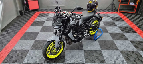 Imagen 3 de 19 de Yamaha Mt09 Naked