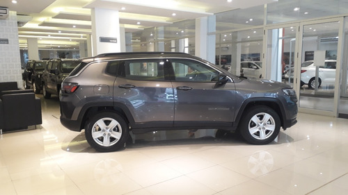 Imagen 10 de 19 de Jeep Compass Sport 1.3 Turbo 2023+