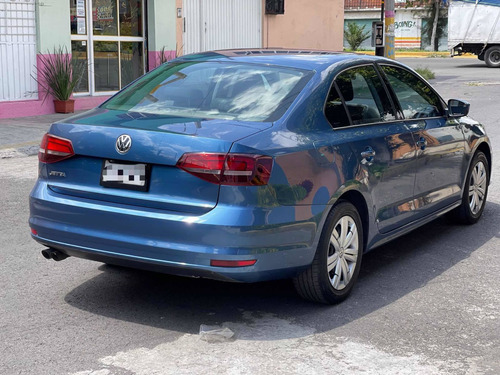 Imagen 6 de 13 de Volkswagen Jetta 2.0 L4 Mt 115 Hp 2016
