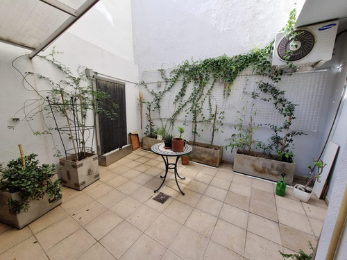 Departamento De 3 Ambientes Amoblados Con Patio En Alquiler Temporal En Palermo
