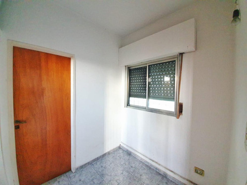 Imagen 4 de 15 de Venta Departamento 2 Amb 37 M2 Valentin Alsina