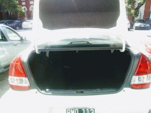 Toyota Etios 1.5 4p Xls Impecable (cf)