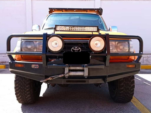 Imagen 2 de 7 de Toyota Burbuja 4x4 - Automática