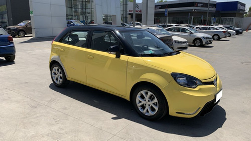 Imagen 15 de 15 de Auto Mg, Modelo Mg3 Mt Std, Color Amarillo