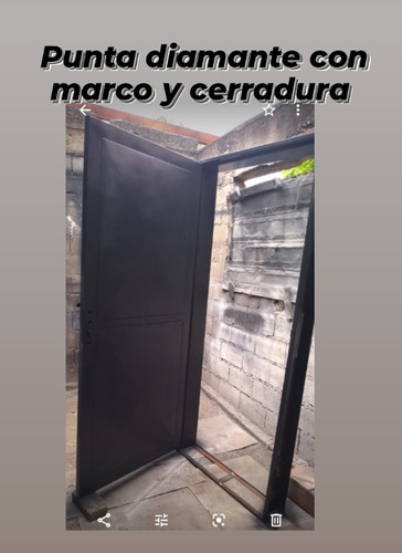 Puerta Punta Diamante Con Marco Y Cerradura