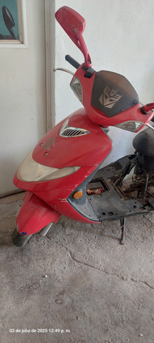 Motoneta Susuki An 125 Descompuesta Del Motor