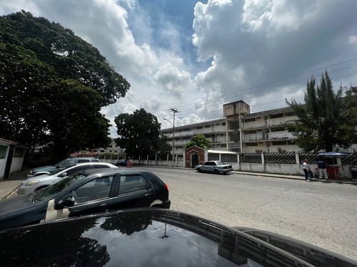 Venta Apartamento Caricuao Ud5 4h, 1b