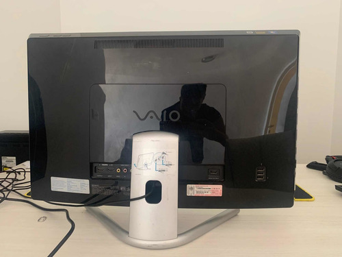 Computadora Sony Vaio I3