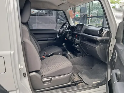 Suzuki Jimny Gl
