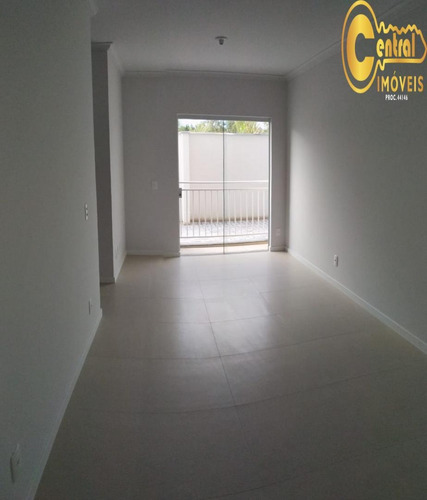 Apartamento Com 2 Dormitório(s) Localizado(a) No Bairro Itacolomi Em Balneário Piçarras / Balneário Piçarras - 108