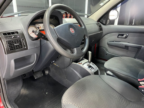 Imagem 9 de 15 de Fiat Palio Weekend 1.8 Adventure Locker Flex 2011/2011