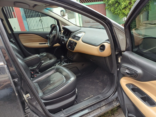 Fiat Linea 1.8 16v Absolute Flex Dualogic 4p