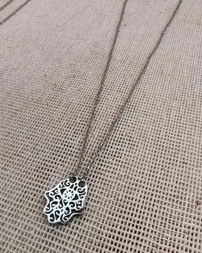 Imagen 4 de 5 de Dije De Hamsa Protectora Acero Inoxidable Con Cadena
