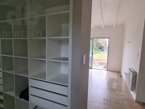 Imagen 8 de 19 de Casa - Zarate