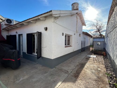 Venta Casa 3 Dormitorios Barrio Noroeste Con Cochera