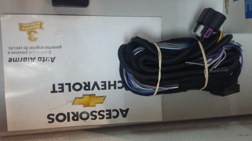 Imagem 5 de 7 de Alarme Anti Furto Cobalt C/fechadura Porta Malas Gm 94757054
