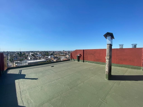 Imagen 25 de 29 de Venta Departamento 5 Ambientes La Tablada Terraza Balcon