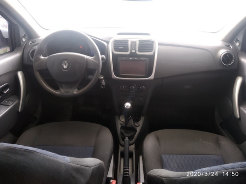 Renault Sandero 1.0 16v Expression Hi-flex 5p 2014