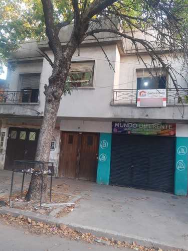 Venta En Block, Galpon+ Ph 3 Amb Planta Baja +ph 3 Amb Primer Piso+ph 2 Amb Primer Piso Garcia Lorca 2660