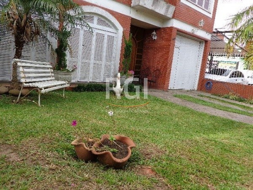Casa Em Tristeza Com 3 Dormitórios - Vp85267