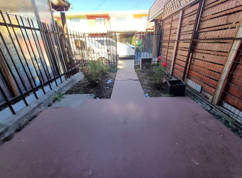 Casa En Venta, A Pasos Del Cesfam, Molina-maule