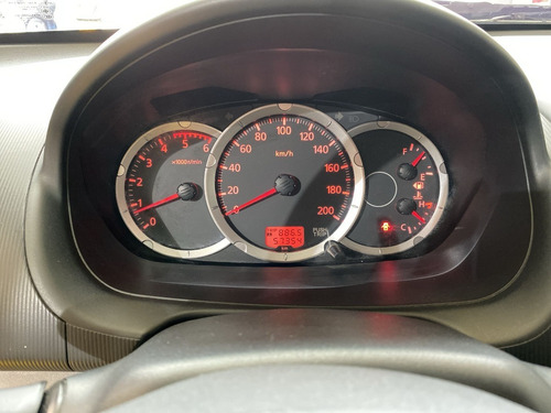 Imagen 20 de 25 de Mitsubishi L200 2.5l