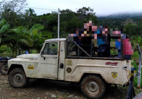 Ford F75