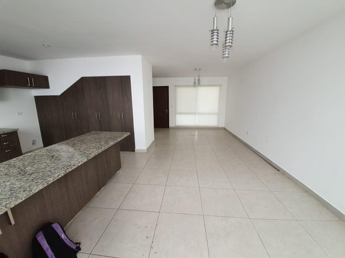 Imagen 8 de 9 de Casa En Renta En El Refugio Querétaro
