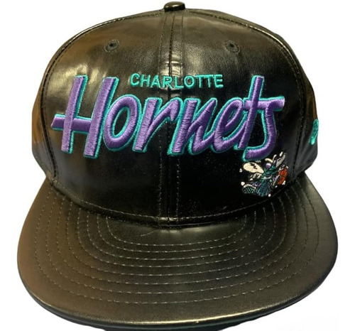 New Era Charlotte Hornets Script Redux Snapback
