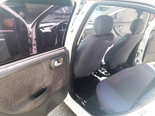 Corsa Sedan Premiun 2008/2009 1.8 Flex/gnv 5ª Geração