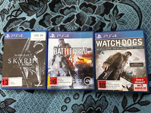 Tres Juegos De Playstation 4