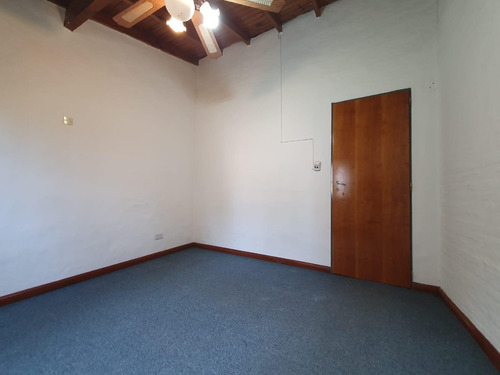 Departamento Tipo Dúplex En Venta En Belen De Escobar