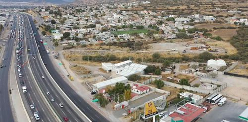 Terreno En Venta En Santa Rosa Jáuregui Querétaro A Pie De Carretera 57 25,710 M2