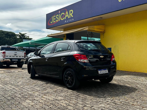 Chevrolet Onix 1.0 Joy 8v Flex 4p Manual