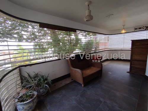 Apartamento En Venta En Los Palos Grandes Piscina Remodelado