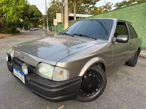Ford Escort 1.0 Hobby 8v Gasolina 2p Manual
