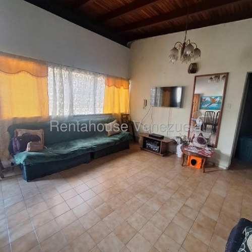 Apartamento En La Parroquia Sta. Rosalia Mr