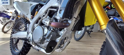 Suzuki Rmz 450 Av 1